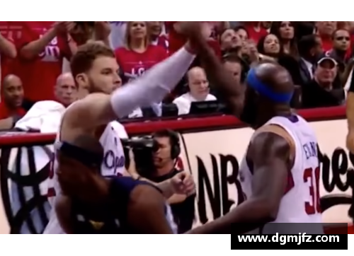 NBA球员庆祝瞬间：击掌动作的文化意义及其在比赛中的象征性分析 - 副本